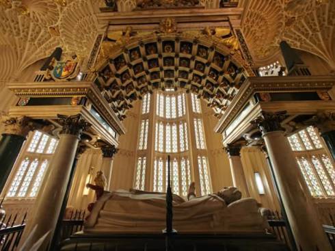 Mary&rsquo;s tomb in Westminster Abbey